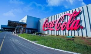 Coca-Cola anuncia investimento de R$ 1,5 bilhão em Uberlândia para construir a fábrica mais moderna do mundo
