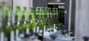 Ambev investe R$ 300 milhões no Maranhão para ampliar produção de cervejas premium no Nordeste